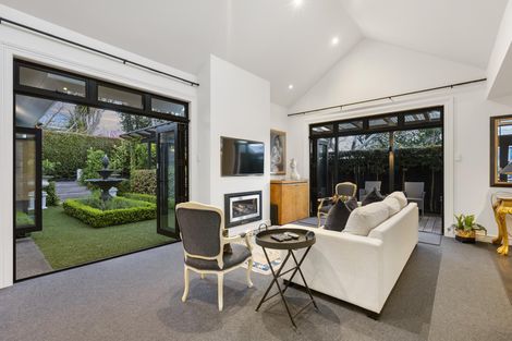 Photo of property in 12 Pompallier Terrace, Ponsonby, Auckland, 1011