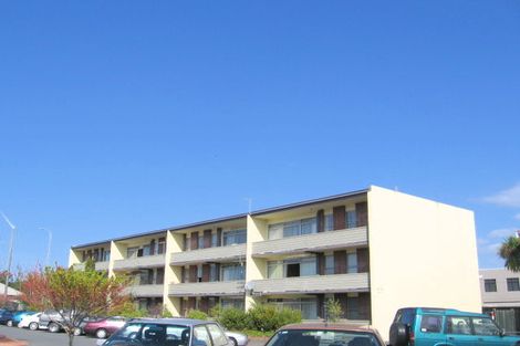 Photo of property in 5/1070 Pukuatua Street, Rotorua, 3010