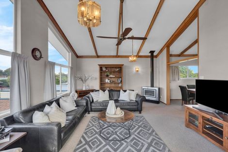 Photo of property in 17 Bernard Street, Chedworth, Hamilton, 3210