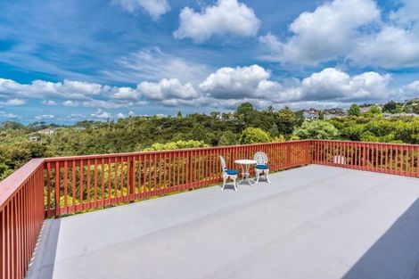 Photo of property in 134 Chelsea View Drive, Chatswood, Auckland, 0626