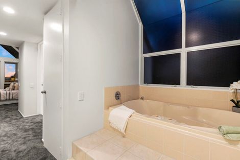 Photo of property in 43 Shuttleworth Place, Manly, Whangaparaoa, 0930