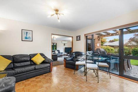 Photo of property in 16 Aylsham Lane, Casebrook, Christchurch, 8051