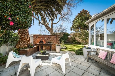 Photo of property in 121 Winchester Street, Merivale, Christchurch, 8014