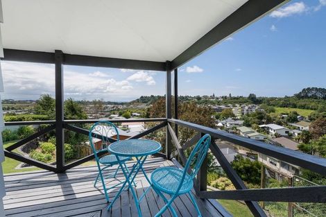 Photo of property in 327 Waihi Road, Judea, Tauranga, 3110