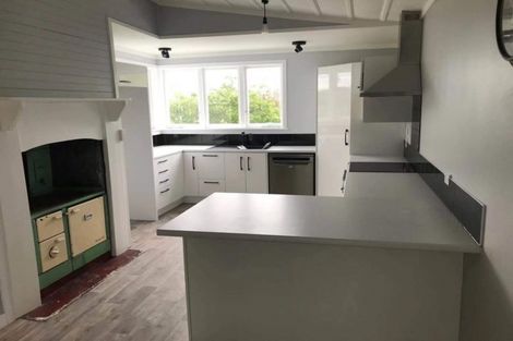 Photo of property in 360 Sandspit Road, Warkworth, 0982