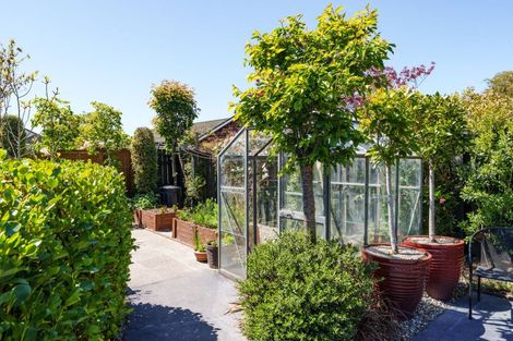 Photo of property in 2 Kent Place, Mosgiel, 9024