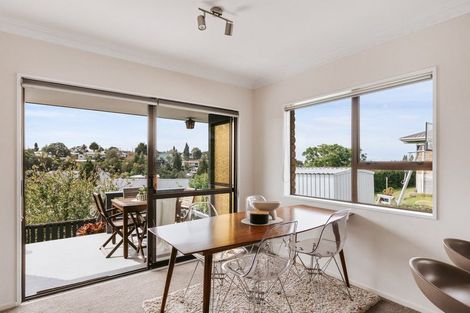 Photo of property in 73 Sutherland Road, Brookfield, Tauranga, 3110