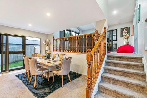 Photo of property in 147 Keri Vista Rise, Papakura, 2110