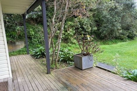 Photo of property in 2/49 Maungaraki Road, Korokoro, Lower Hutt, 5012