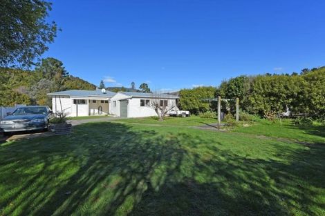 Photo of property in 13 Molloys Road, Te Marua, Upper Hutt, 5018
