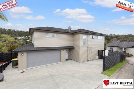 Photo of property in 112 Tamahere Drive, Glenfield, Auckland, 0629