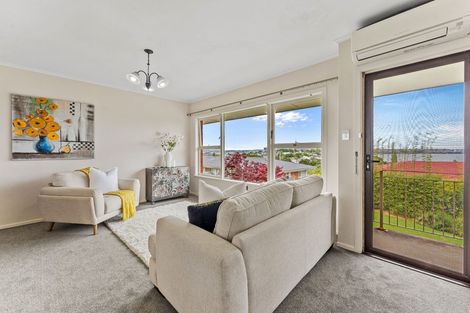 Photo of property in 4/60 Church Street, Northcote Point, Auckland, 0627