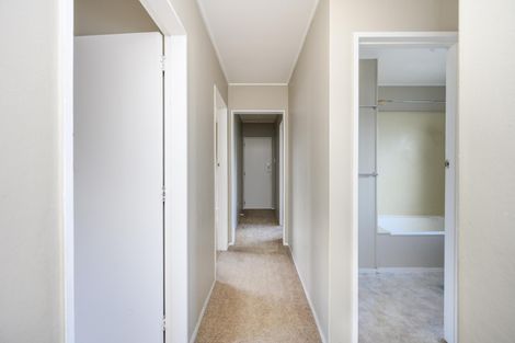 Photo of property in 40 Geraldine Crescent, Cloverlea, Palmerston North, 4412