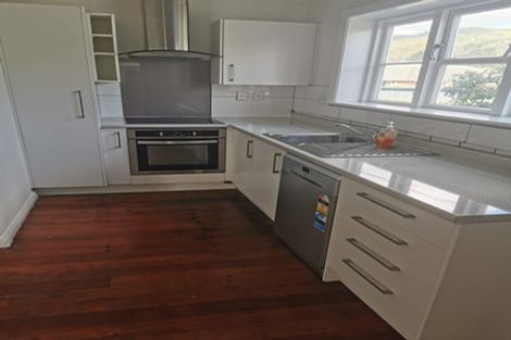 Photo of property in 28 Jutland Street, Waterloo, Lower Hutt, 5011