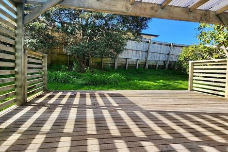 Photo of property in 87 Solar Road, Glen Eden, Auckland, 0602