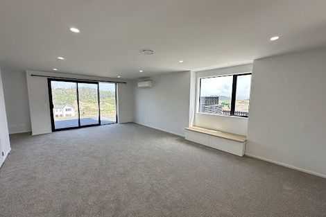 Photo of property in 50 Oakum Road, Whitby, 5024