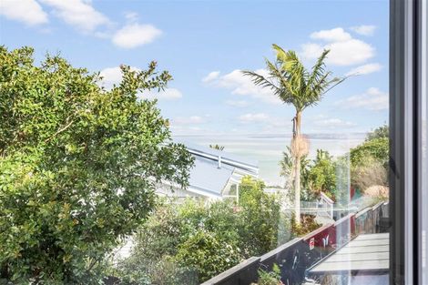 Photo of property in 18 Patariki Way, Beach Haven, Auckland, 0626