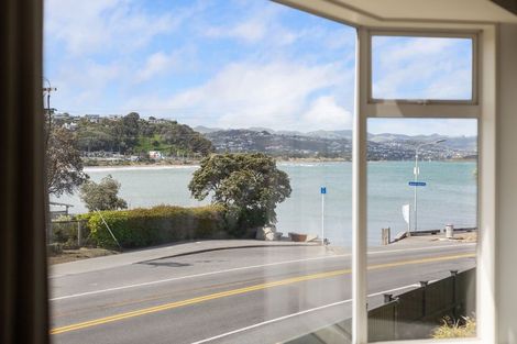 Photo of property in 18 Beach Road, Plimmerton, Porirua, 5026