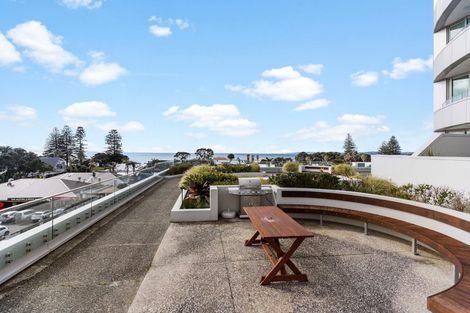 Photo of property in 712/11 Tamariki Avenue, Kelston, Auckland, 0602