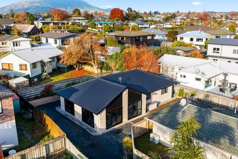 Photo of property in 4c Mere Road, Taupo, 3330