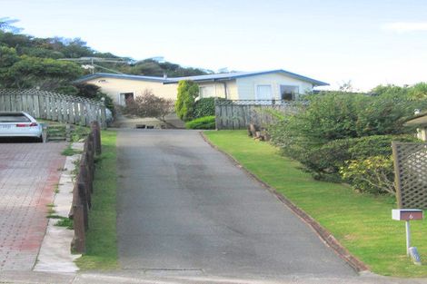 Photo of property in 6 Kaitangata Crescent, Kelson, Lower Hutt, 5010