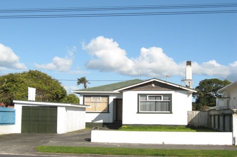 Photo of property in 4a Barriball Street, Fitzroy, New Plymouth, 4312