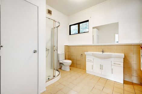 Photo of property in 29 Noeleen Street, Glenfield, Auckland, 0629