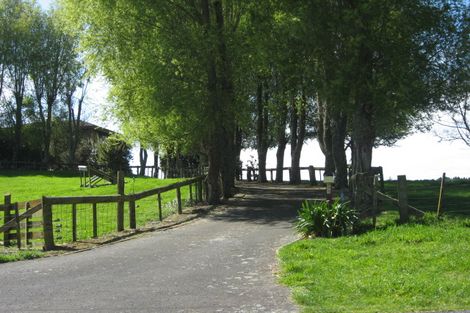 Photo of property in 53 Ridgewood Drive, Ridgewood, New Plymouth, 4371