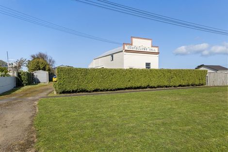 Photo of property in 16 Terou Street, Manaia, 4612