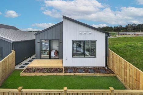 Photo of property in 13 Aituaa Road, Pukekohe, 2120