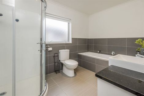 Photo of property in 47 Terrasini Drive, Flat Bush, Auckland, 2019