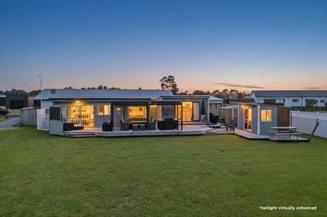 Photo of property in 154 Ngaio Drive, Matarangi, Whitianga, 3592
