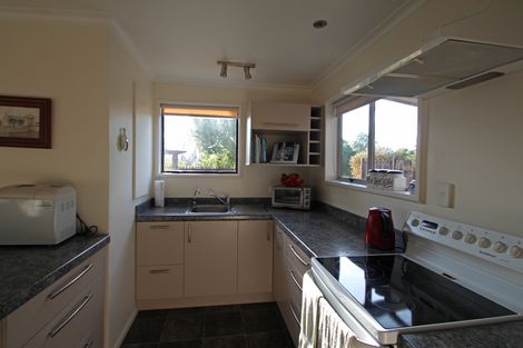 Photo of property in 23 Oakham Street, Hampden, 9410