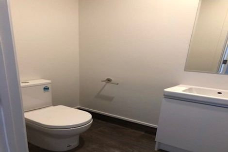 Photo of property in 4/9 Marlene Avenue, Te Atatu South, Auckland, 0610