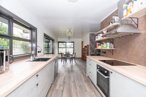 Photo of property in 1 Southsea Crescent, Silverdale, Hamilton, 3216