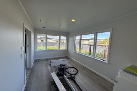 Photo of property in 6 Oxford Street, Taradale, Napier, 4112