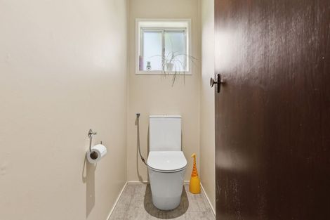 Photo of property in 1/57 Chartwell Avenue, Glenfield, Auckland, 0629