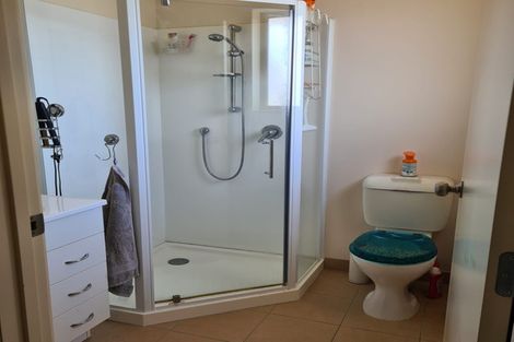 Photo of property in 25 Carol Lee Place, Albany Heights, Auckland, 0632