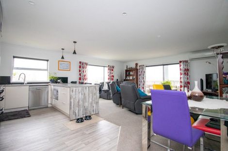 Photo of property in 16 Ohinemuri Place, Paeroa, 3600