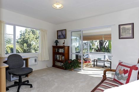 Photo of property in 9 Te Arawa Place, Welcome Bay, Tauranga, 3112