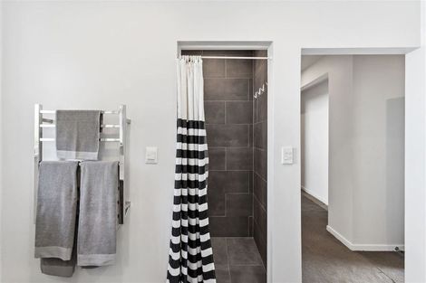 Photo of property in 22 Joyce Crescent, Ilam, Christchurch, 8041