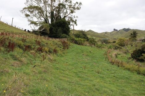 Photo of property in 277 Gordon Road, Toko, Stratford, 4392