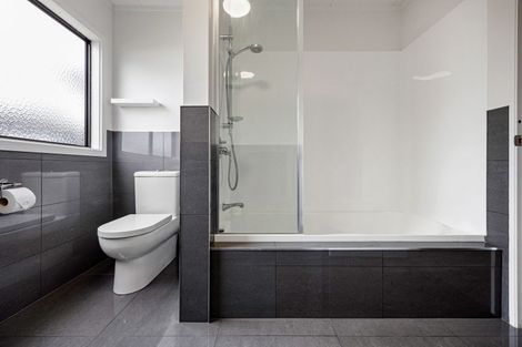 Photo of property in 16 Woodland Drive, Flagstaff, Hamilton, 3210