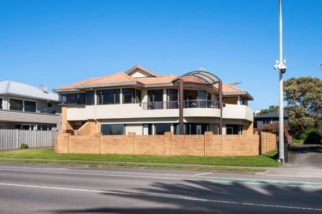 Photo of property in 32 Marine Parade, Mount Maunganui, 3116