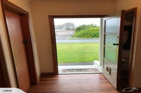 Photo of property in 19 Holland Crescent, Bulls, 4818