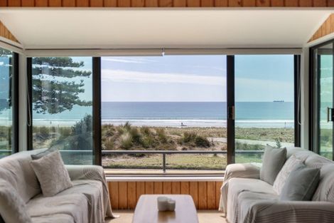 Photo of property in 69 Marine Parade, Mount Maunganui, 3116