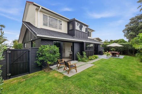 Photo of property in 69 Orkney Road, Mount Maunganui, 3116