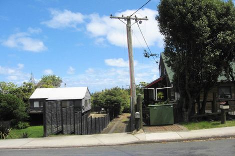 Photo of property in 261 Motutara Road, Muriwai, Waimauku, 0881