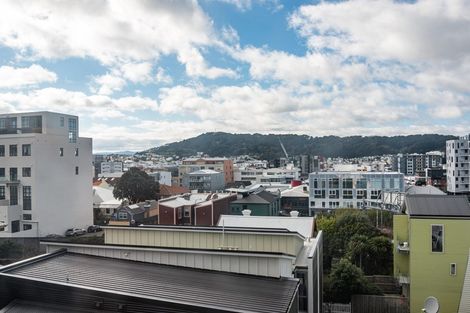 Photo of property in Iona Towers, 401/140 Abel Smith Street, Te Aro, Wellington, 6011