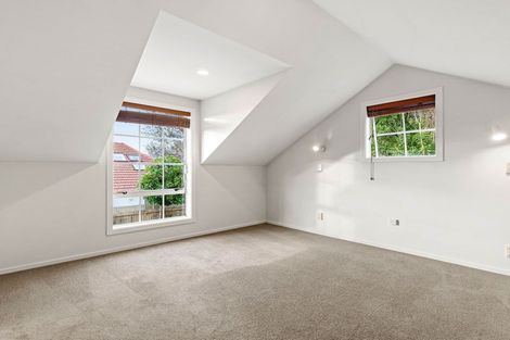 Photo of property in 112 Clyde Road, Ilam, Christchurch, 8041